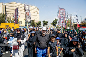 La marche de ceux qui ont raté le rendez-vous d'Arbaeen à Téhéran