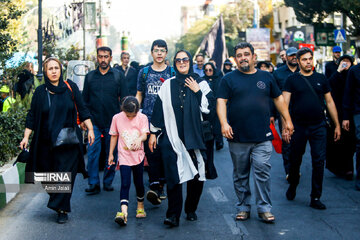 La marche de ceux qui ont raté le rendez-vous d'Arbaeen à Téhéran