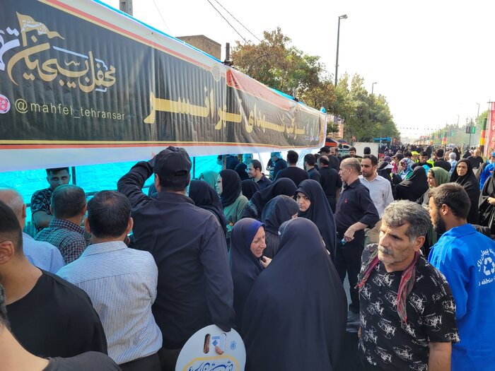 عزاداران اربعین به قبله تهران می‌روند