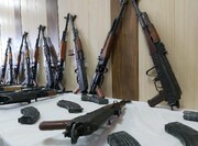 اهالی جازموریان کرمان داوطلبانه ۲۴ قبضه سلاح غیرمجاز تحویل دادند
