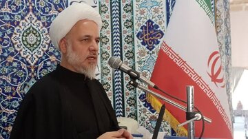 خطیب جمعه ساوه:حل مشکلات کشور با سرپنجه تدبیر و اندیشه ایرانی مهمترین آرمان شهید رئیسی است
