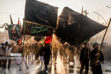 Mourning for Imam Hussain at Arbaeen sunset