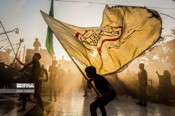 Mourning for Imam Hussain at Arbaeen sunset
