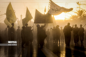 Mourning for Imam Hussain at Arbaeen sunset