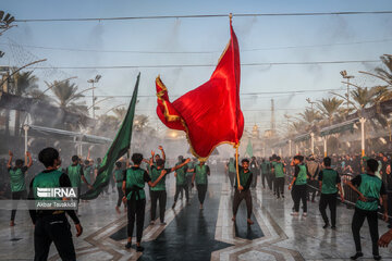 Mourning for Imam Hussain at Arbaeen sunset