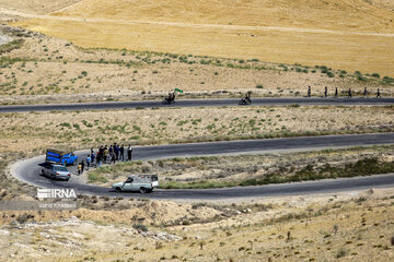 Pilgrims en route to northeast Iran to mourn for Imam Hussain