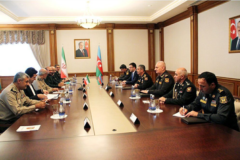 Se reúnen delegaciones de alto rango de Irán y Azerbaiyán en Bakú