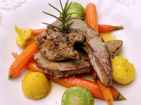 آشنایی با خواص و مضرات جگر گوسفند