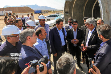 Ceremonia de firma de memorando para equipar 400 estaciones de GNC