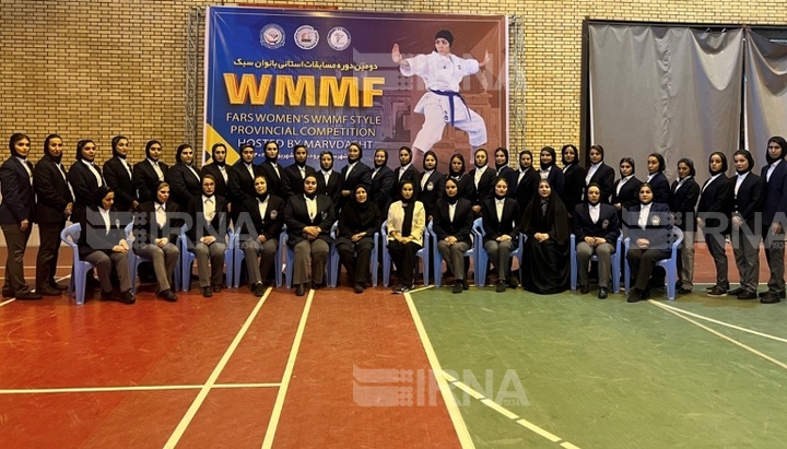 بانوان مرودشتی قهرمان کاراته سبکٰ، فارس شدند