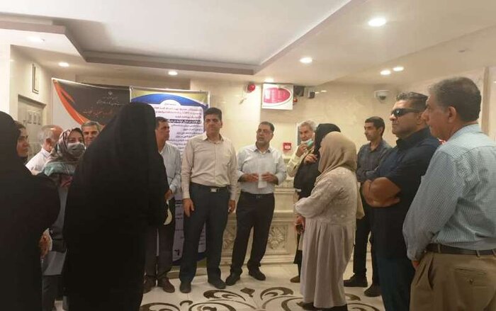 جمعی از معلمان بازنشسته یزد اجرای قانون همسان سازی را خواستار شدند
