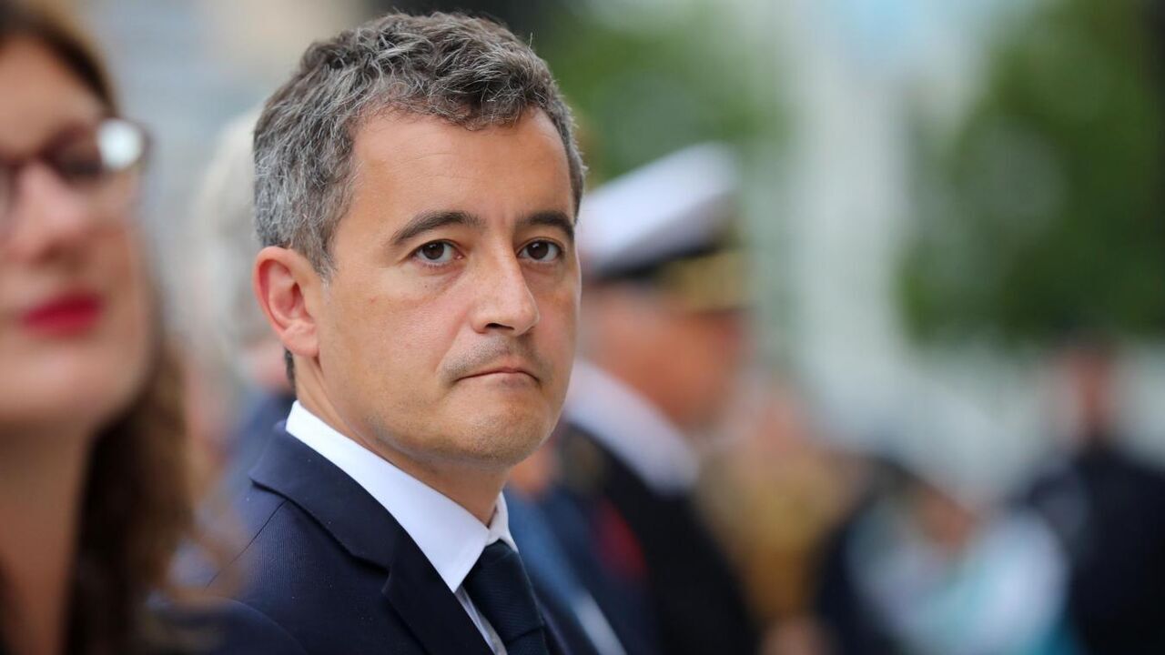 Gérald Darmanin accusé d’avoir bénéficié d’un emploi fictif