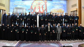۷۰ استاد دانشگاه علم وصنعت خادم افتخاری حرم عبدالعظیم(ع) شدند