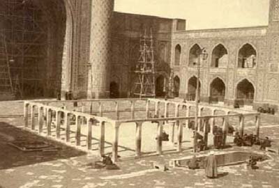 ۸ عکس اولی که از حرم امام هشتم گرفته شد+ عکس