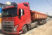 کامیون تخلیه‌کننده پسماندهای صنعتی در شهر"سِجزی" اصفهان توقیف شد