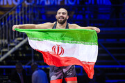 İran'ın İlk Serbest Güreş Altını