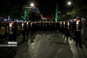 La cérémonie de deuil « Shame-e-Qariban » à Machhad
