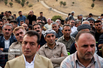 Hangeh-ye Zhal border market reopened in west Iran