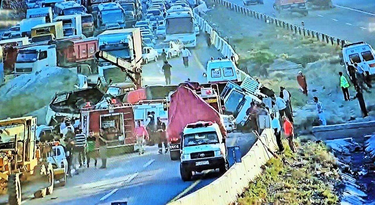 نقص فنی ۲ خودرو علت حادثه مرگبار جاده مشهد- تربت حیدریه اعلام شد