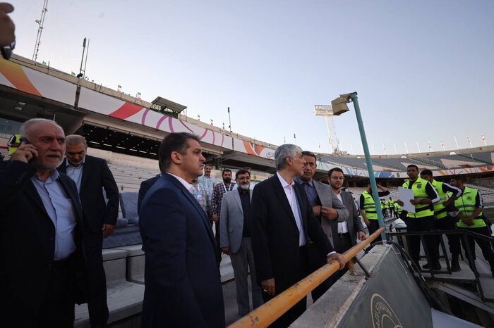 بازدید وزیر ورزش از ورزشگاه آزادی قبل از دیدار پرسپولیس و النصر + عکس