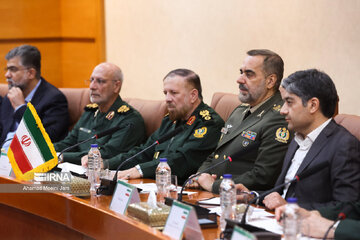 Iranian Defense Minister,  Russian counterpart meeting in Tehran