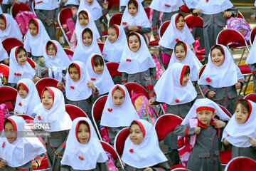 L’Iran célèbre la rentrée scolaire