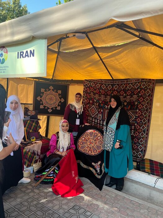 اقتدار هنر سفال ایران را در ازبکستان به نمایش گذاشتیم