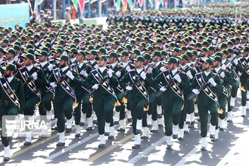 Desfile de las Fuerzas Armadas en Teherán