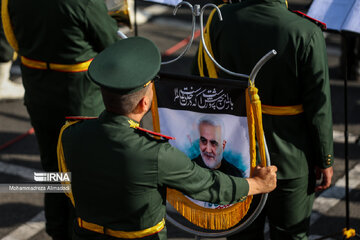 Les forces armées iraniennes ont organisé vendredi 22 septembre 2023 des défilés militaires massifs à travers le pays pour marquer la Semaine de la Défense Sacrée. (Photos IRNA/Mohammadreza Alimadadi). 