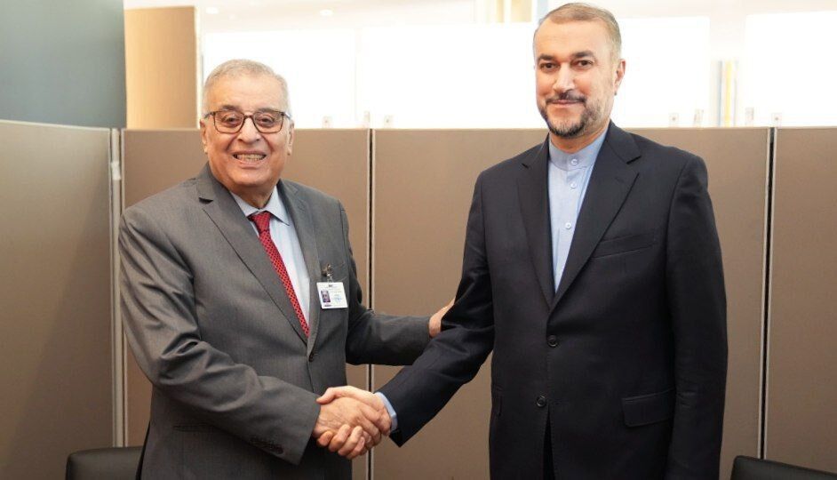 Le ministre iranien des Affaires étrangères s'entretient avec son homologue libanais à New York