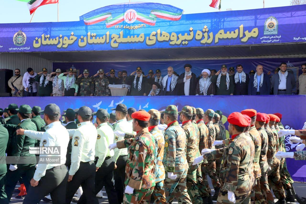 امام جمعه اهواز: هشت سال دفاع مقدس برای ایران سربلندی به ارمغان آورد