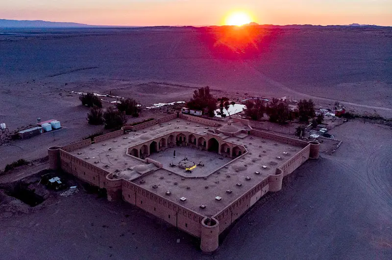 کاروانسراهای ایران را بیشتر بشناسید