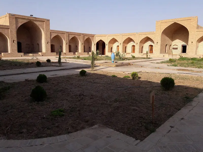 کاروانسراهای ایران را بیشتر بشناسید