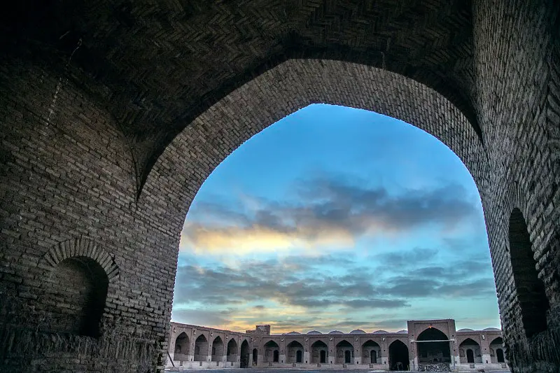 کاروانسراهای ایران را بیشتر بشناسید