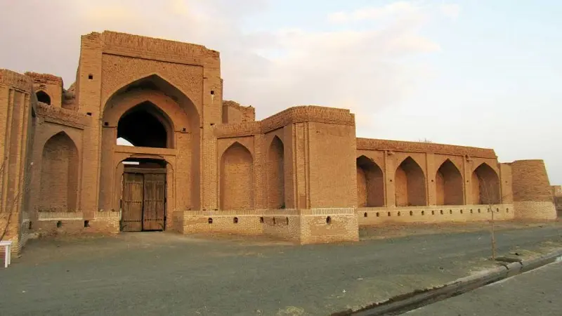 کاروانسراهای ایران را بیشتر بشناسید
