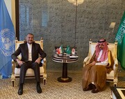 وزیر الخارجیة الایراني یلتقي نظیره السعودي في نيويورك
