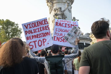 France : la police de Paris a menacé les manifestants contre les violences policières