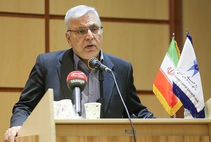 آفتاب علمآموزی بر سه میلیون و ۲۰۰ هزار دانشجو دمید/مصممتر در راه دانش