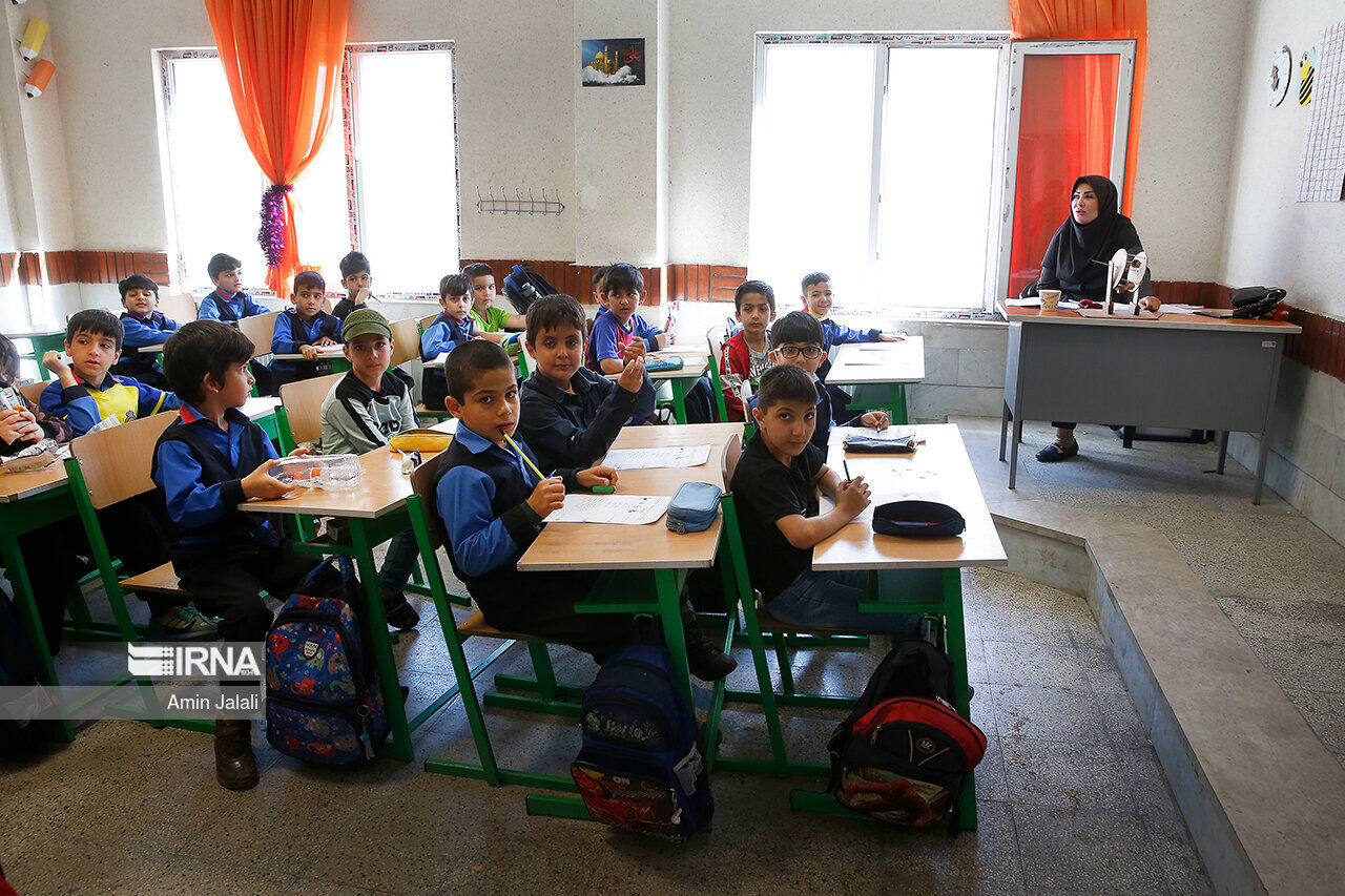 اجرای طرح مدارس همدل در خوزستان و ایجاد فرصت برابر آموزشی