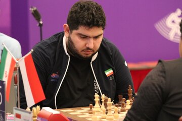عبور فیل شطرنج ایران از سوپر استاد ویتنامی
