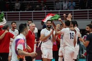 Jeux asiatiques de Hangzhou-Volleyball : levée du drapeau de la RII et le retentissement de l'hymne national dans la salle des compétitions