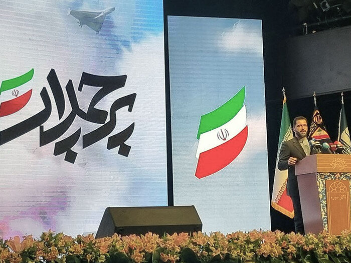 «پرچمدار»؛ روایتی از قدرت پهپادهای امنیت‌ ساز و مهار ناپذیر ایران