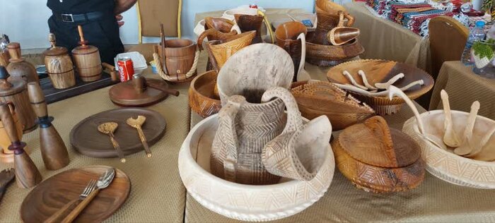 چشمان خیره گردشگران خارجی به ذوق هنری مازندرانیها