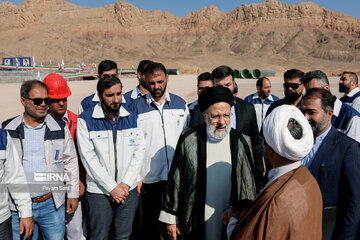 President Raisi visits Isfahan