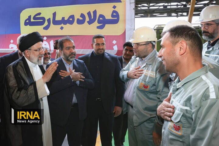فاز نخست نیروگاه «شهید کاظمی» فولاد مبارکه توسط رئیس جمهور افتتاح شد 2 فاز نخست نیروگاه «شهید کاظمی» فولاد مبارکه توسط رئیس جمهور افتتاح شد