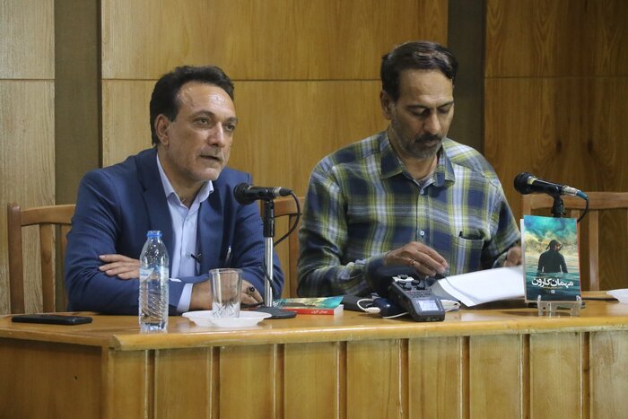 معرفی و بررسی سه کتاب با موضوع دفاع مقدس در شیراز