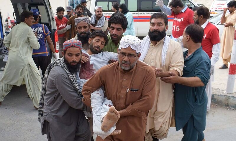 پاکستان میں دھماکہ، 32 جاں بحق اور زخمی