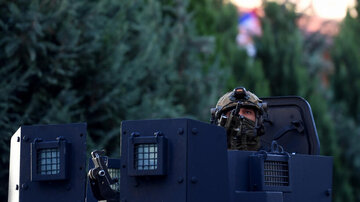 آمریکا خواستار عقب‌نشینی نظامیان صربستان از مرز کوزوو شد