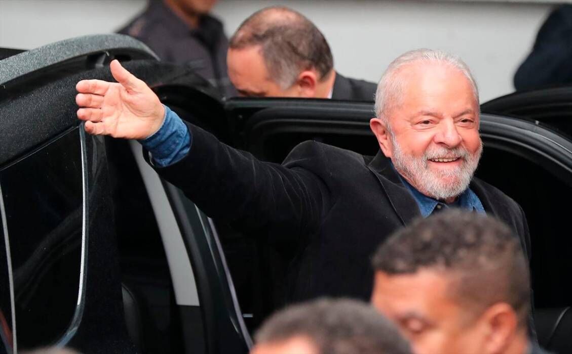 Lula da Silva fue operado con éxito de una cirugía en la que se le implantó una prótesis de cadera