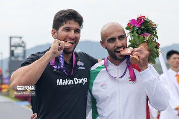 Iran’s canoeists win bronze in Asian Games